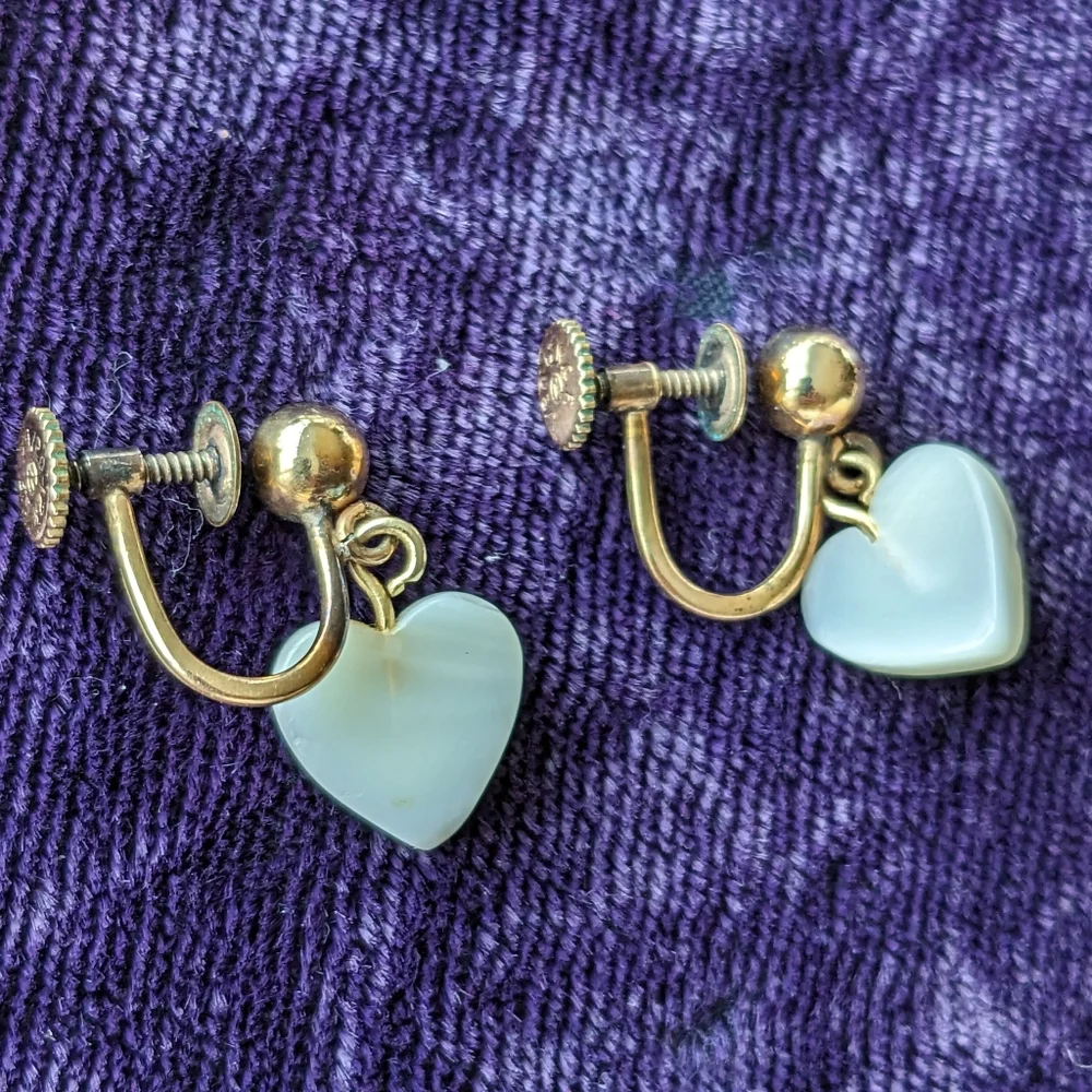 Vintage 12K Gold Filled Earrings With Heart Shaped Mother Of Pearl - Picture 2 of 5